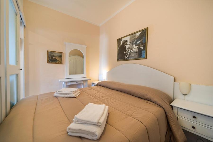 Residence Vacanza Mare マリーナ・ディ・カンポ エクステリア 写真