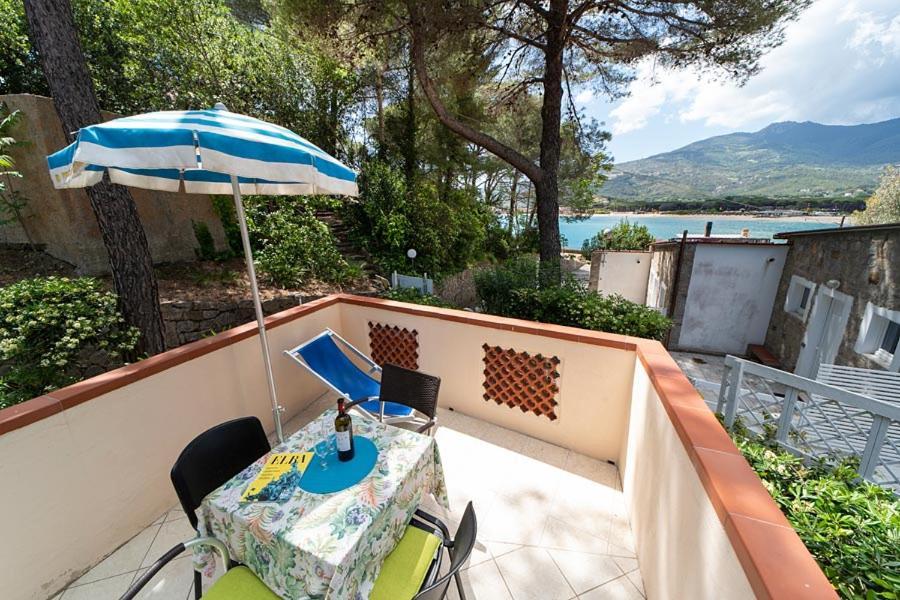 Residence Vacanza Mare マリーナ・ディ・カンポ エクステリア 写真