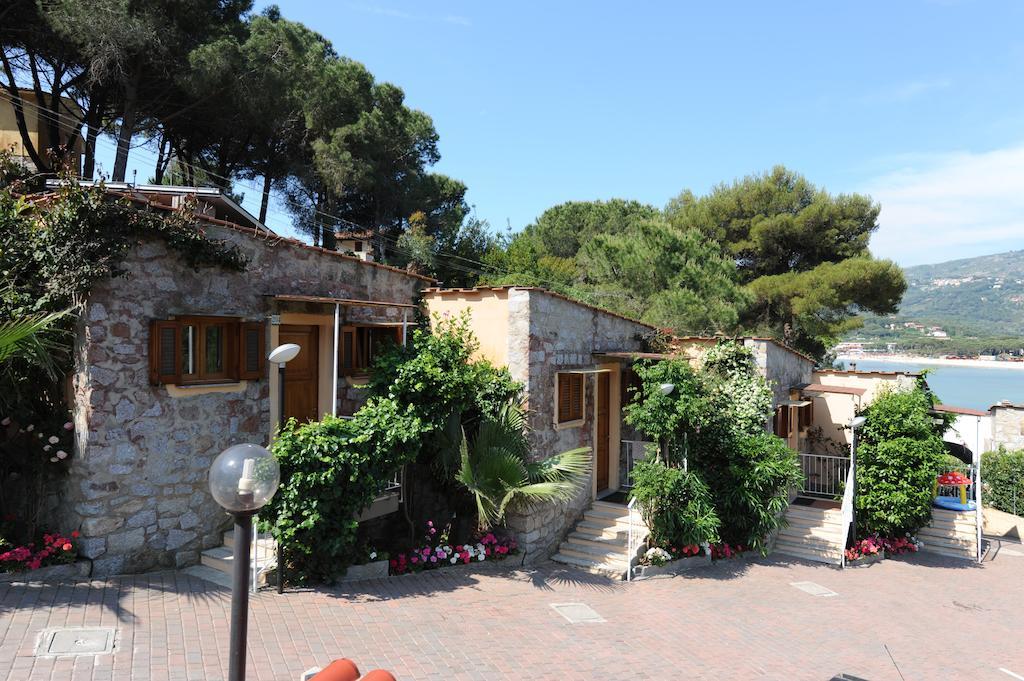 Residence Vacanza Mare マリーナ・ディ・カンポ 部屋 写真