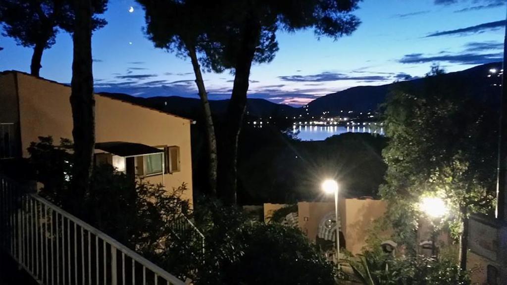 Residence Vacanza Mare マリーナ・ディ・カンポ エクステリア 写真